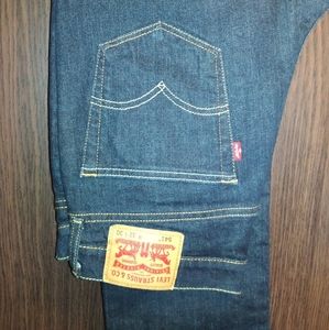 Levis 541 Athletic Fit Jeans